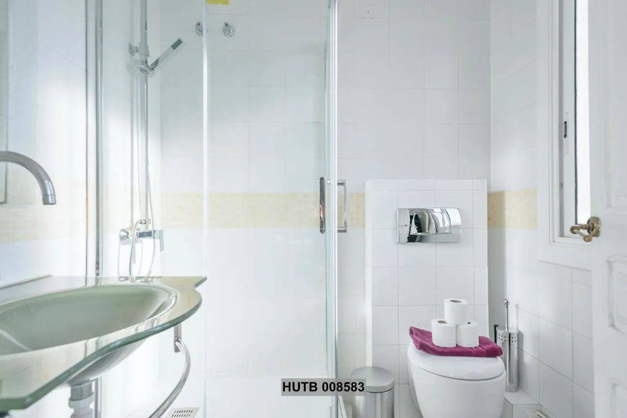 Alcam Berlin-Numancia Apartment Barcelona Spain