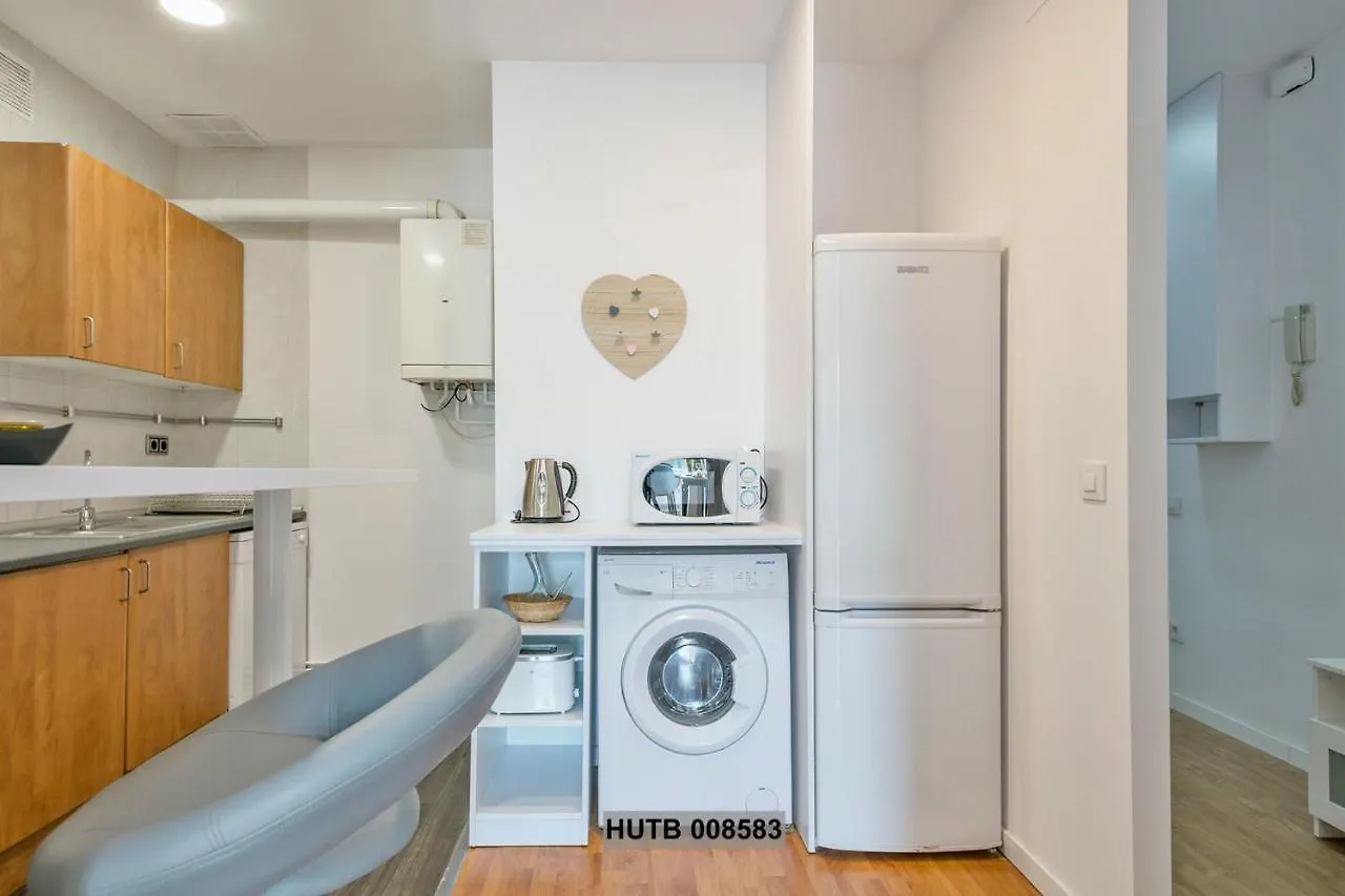Alcam Berlin-Numancia Apartment Barcelona